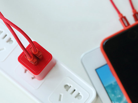 過大年就選它！新年紅色數(shù)碼產(chǎn)品小匯總