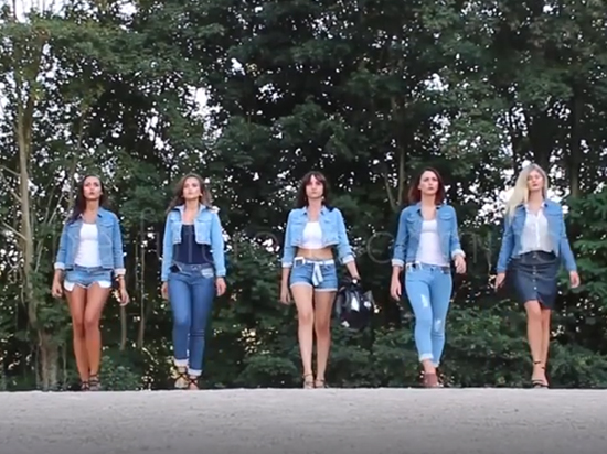 女裝導航牛仔褲：以后要盯著美女屁股走路