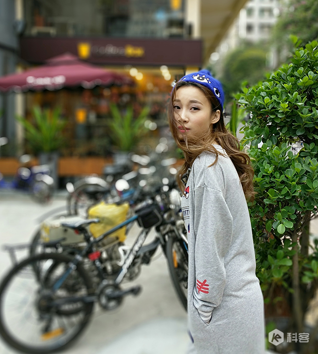 手機(jī)雙攝虛化贏單反？vivo Xplay6對(duì)比佳能70D