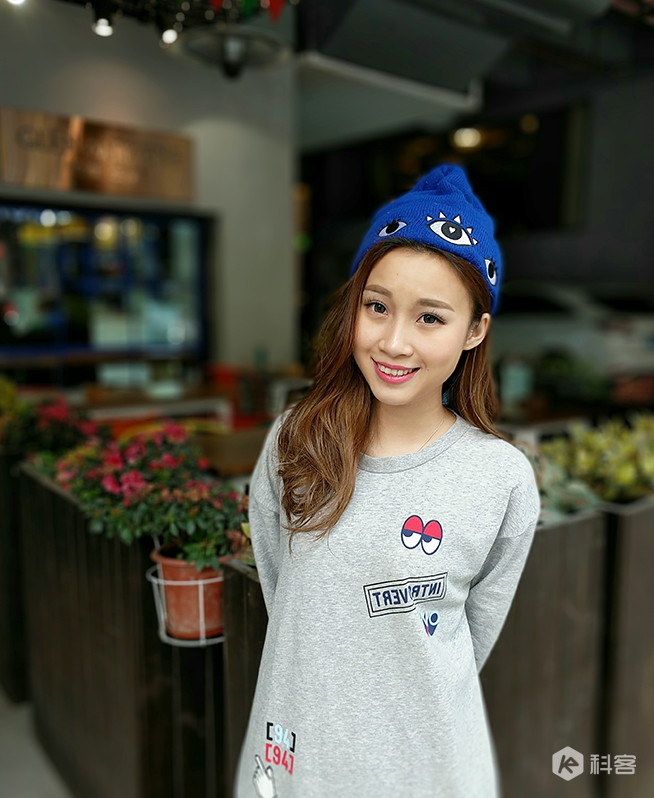 手機(jī)雙攝虛化贏單反？vivo Xplay6對(duì)比佳能70D