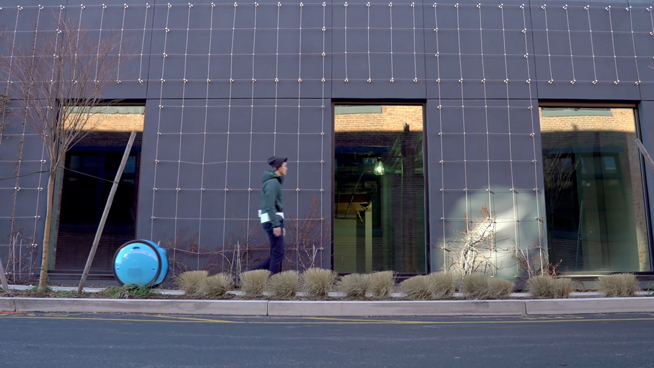 黑科技：紅米魅藍(lán)又打架羅永浩再懟人 MWC變?nèi)A為P10專場