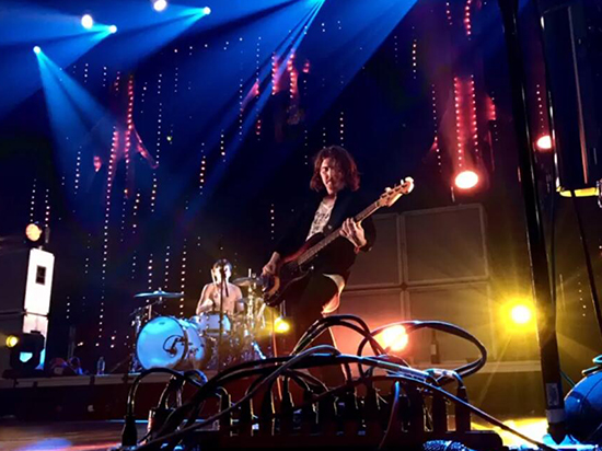 蘋果發(fā)布iPhone 7新廣告  東京紐約上海之夜拍