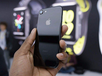 悲??！男子浴缸內(nèi)手持正充電iPhone 最終觸電身亡