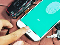 Talk客：人臉識別存漏洞 手機真的很不安全嗎