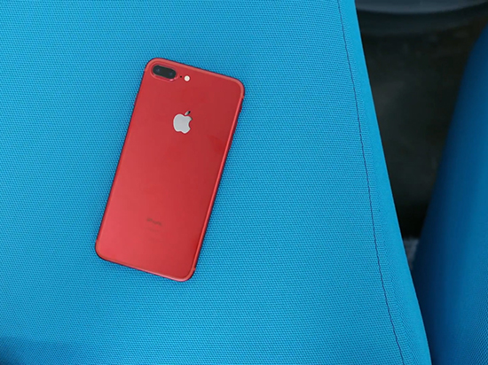 蘋果見紅了！紅色特別版iPhone 7 Plus開箱