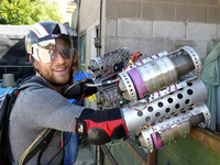 讓你秒變“鋼鐵俠”！英國(guó)公司推酷炫飛行器