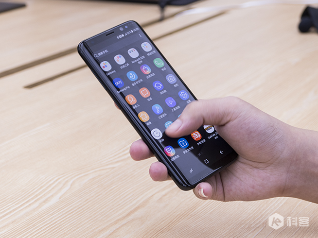 設(shè)計(jì)無可挑剔 國行三星Galaxy S8/S8+搶先體驗(yàn)圖賞
