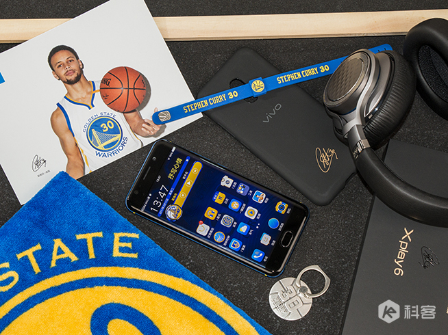 冠軍氣質在這里！vivo Xplay6庫里定制版圖賞