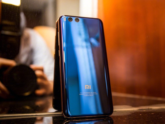 依然要搶購？ 小米6首批出貨已到位