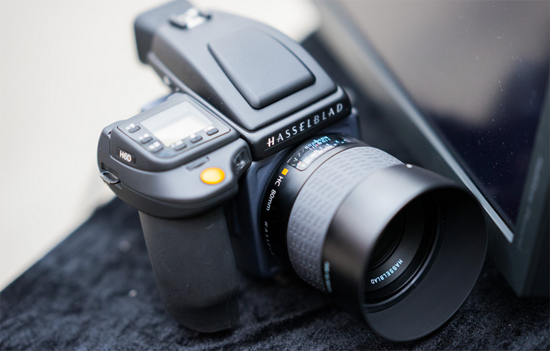 大疆再放大招 發(fā)布1億像素航拍無人機