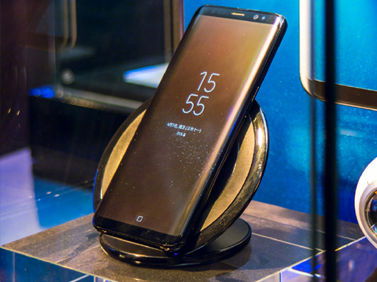 三星Galaxy S8屏幕泛紅？ 一個更新可以解決問題