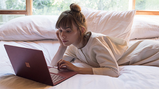 對(duì)標(biāo)谷歌的Win10 S系統(tǒng) 是否拖累了Surface Laptop？