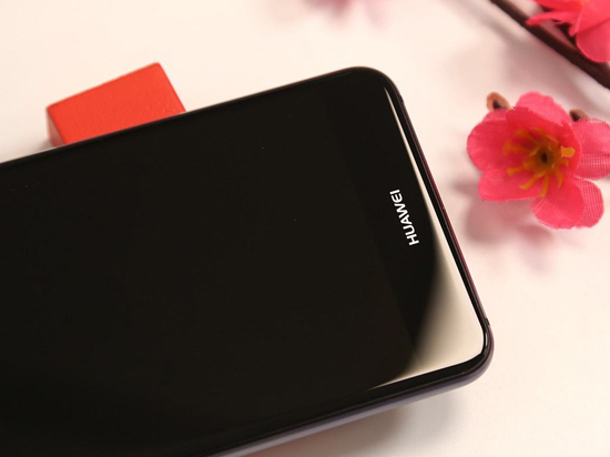 顏值人氣新品！華為nova 2來了：5月26日發布