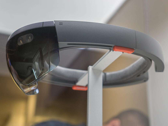 國行版HoloLens來了！5月24日正式發(fā)售：23488元起