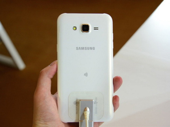 聯(lián)發(fā)科傍上大佬！三星Galaxy J7升級版將用聯(lián)發(fā)科P20處理器