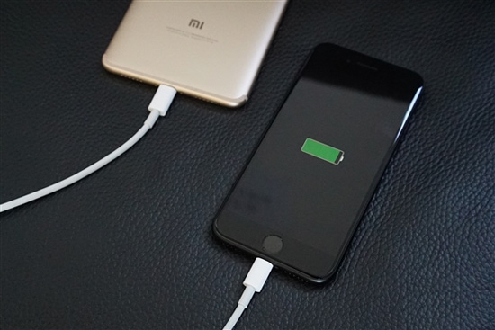 竟然拿iPad mini 4當(dāng)對手？小米Max 2官方續(xù)航測試曝光