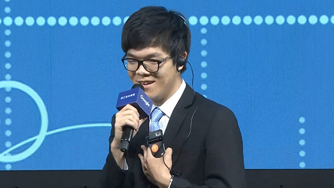 黑科技：小米發(fā)布會“被黑”成華為 老羅直播為堅果Pro洗地