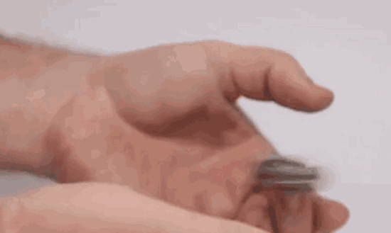 指尖陀螺有毒：沒什么好玩的 玩了就停不下來而已