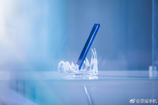 終于趕超蘋果？華為去年12月銷量躍居全球第二