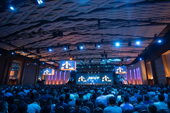 馬云“美國(guó)中小企業(yè)論壇”兩次談沙灘：想去，老去不成