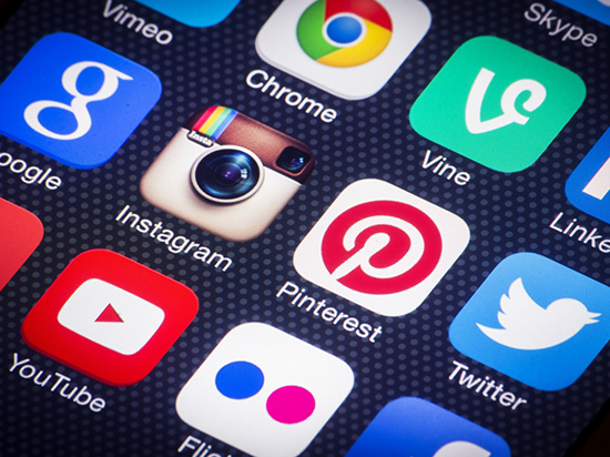 科客晚報：7月起手機預(yù)裝App必須可卸載 索尼再生產(chǎn)黑膠唱片