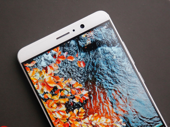 臺灣產業(yè)鏈爆料華為Mate 10：屏占比超越三星S8