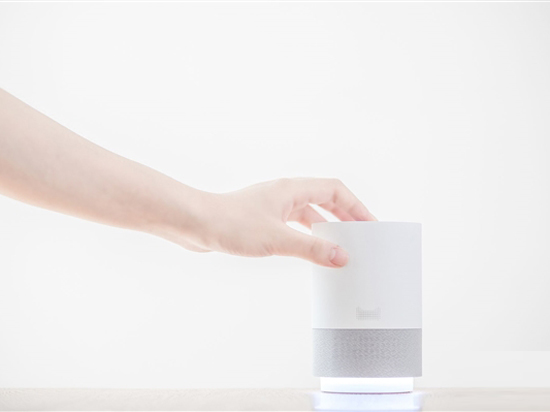 科客晚報(bào)：李彥宏直播無(wú)人駕駛疑違規(guī) 阿里發(fā)布天貓精靈X1智能音箱