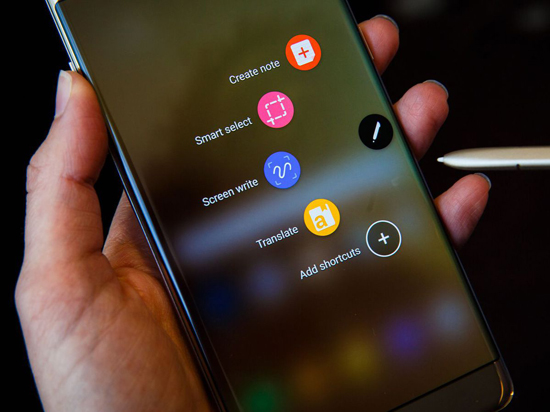 三星Note8后背細節(jié)圖流出：雙攝一體式設計 指紋識別依然尷尬