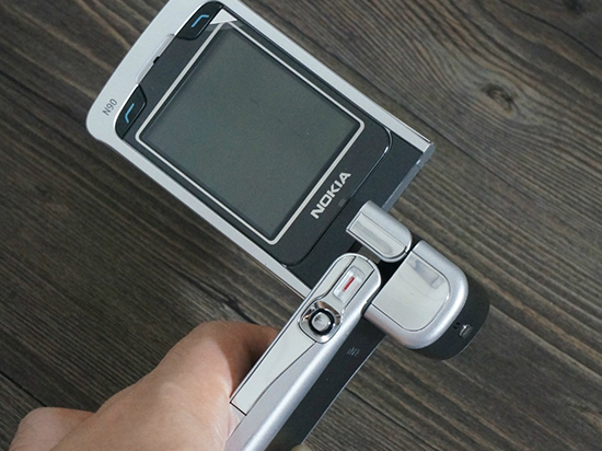 諾基亞蔡司再續(xù)緣！那些諾記經(jīng)典機(jī)型，你能忘？