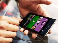 科客晚報(bào)：華為公開(kāi)Mate 10細(xì)節(jié)，Surface Phone還有戲？