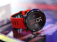 華米AMAZFIT運(yùn)動手表官翻版上架：售價砍半