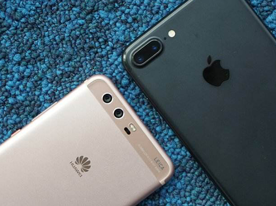 科客晚報：華為手機出貨總算超越蘋果，李楠豪賭送100臺魅藍Note6