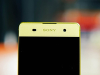 終于要擺脫祖?zhèn)髋荞R邊框？索尼首款全面屏手機(jī)曝光