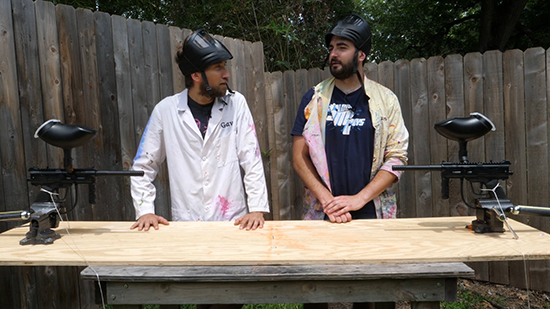 超高速攝影機(jī)拍攝彩彈撞擊:畫面竟然如此震撼