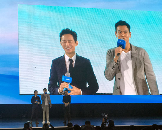 全面屏vivo X20系列發布：2998元起，首日備貨350萬臺