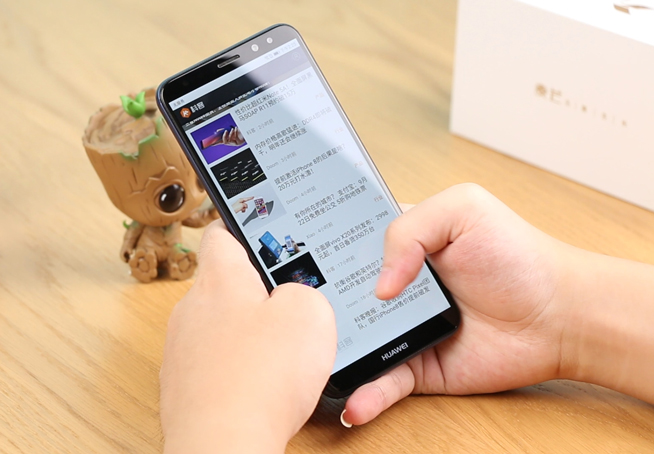 華為麥芒6上手體驗(yàn)：隨心所欲的全面屏，虛化出色的四鏡頭