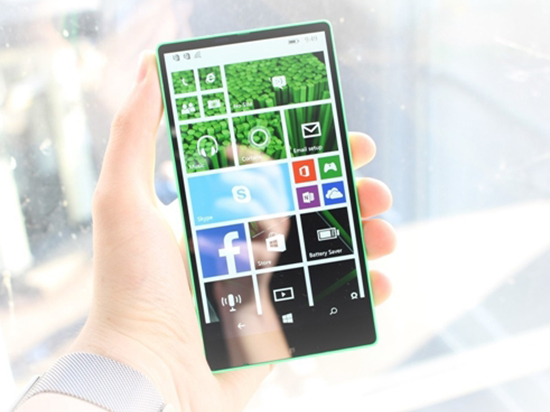 三年前，諾基亞打造這款Lumia全面屏手機(jī)！可惜被砍掉了