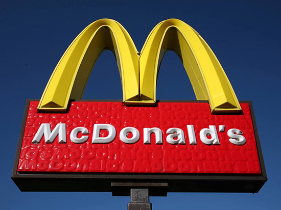 金拱門夠接地氣？蘋果、微軟、谷歌“改名部”似乎更勝一籌