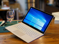 科客晚報：小米霸占京東雙11手機首日銷量榜，Win 10份額停滯不前