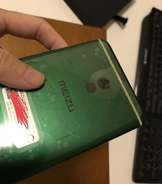 航海王定制版魅藍Note6再曝新機：索隆綠會一并登場嗎？