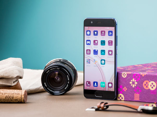 內存閃存紛紛降價！明年春季智能手機將迎降價潮