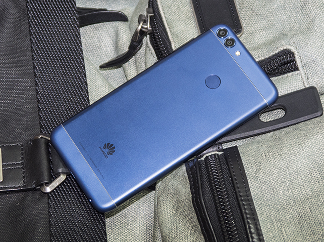 華為暢享7S評(píng)測(cè)：剛剛好的新千元精品