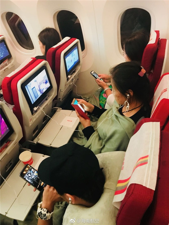 想要在飛機上愉快玩手機？或許這些你得先清楚