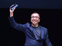 “很嚇人的技術”新品來襲：榮耀Play將于6月6日發布