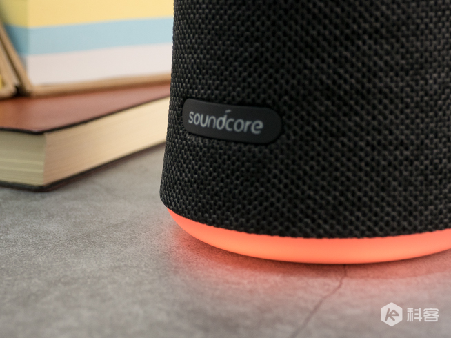 Soundcore Flare藍(lán)牙音箱評(píng)測：出彩霓虹燈 出色音質(zhì)與續(xù)航
