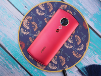 美圖T9開箱體驗(yàn): 手機(jī)性能提升 拍照功能更豐富