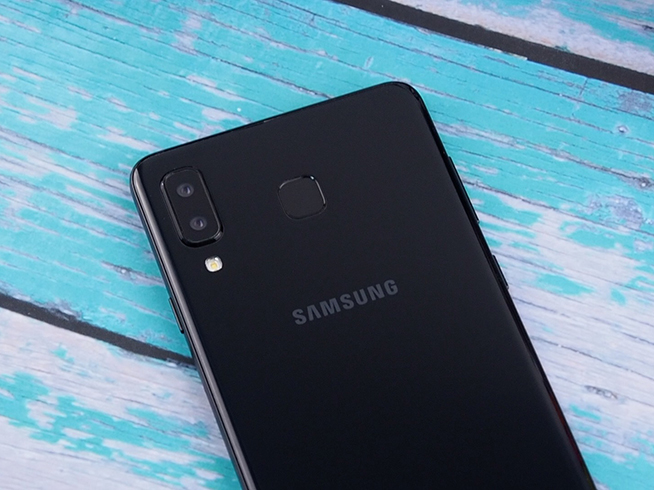 三星Galaxy A9 Star體驗(yàn)：高端機(jī)外觀中端機(jī)配置 這次三星變了
