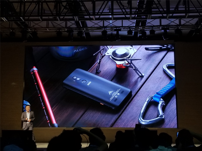 AGM X3正式發布：售價3499元起 號稱地表最強戶外手機