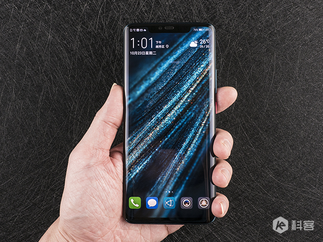 華為Mate 20 Pro翡冷翠開箱：盡顯高端質(zhì)感