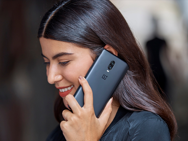 一加手機(jī)6T海外發(fā)布:終獲屏幕指紋加持 3800元起售國(guó)行有驚喜